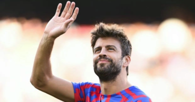 Gerard Pique giải nghệ