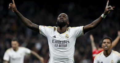 Antonio Rudiger giải cứu Real Madrid