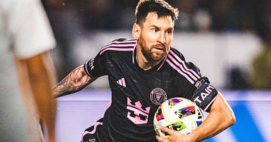 Messi cứu Inter Miami thoát thua trước LA Galaxy