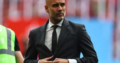 Pep Guardiola chốt thời điểm rời Man City