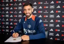 Bruno Fernandes gia hạn hợp đồng với Man Utd