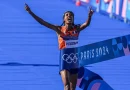 Sifan Hassan giành HCV marathon nữ, phá kỷ lục Olympic