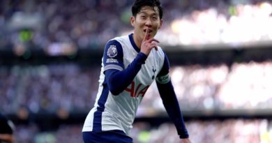 Son Heung-min giúp Tottenham đại thắng